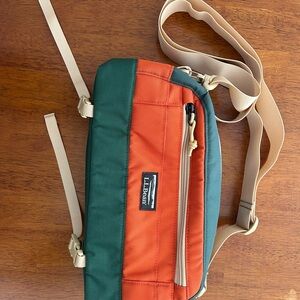 L.L. Bean Continental Waist Pack Orange and Green